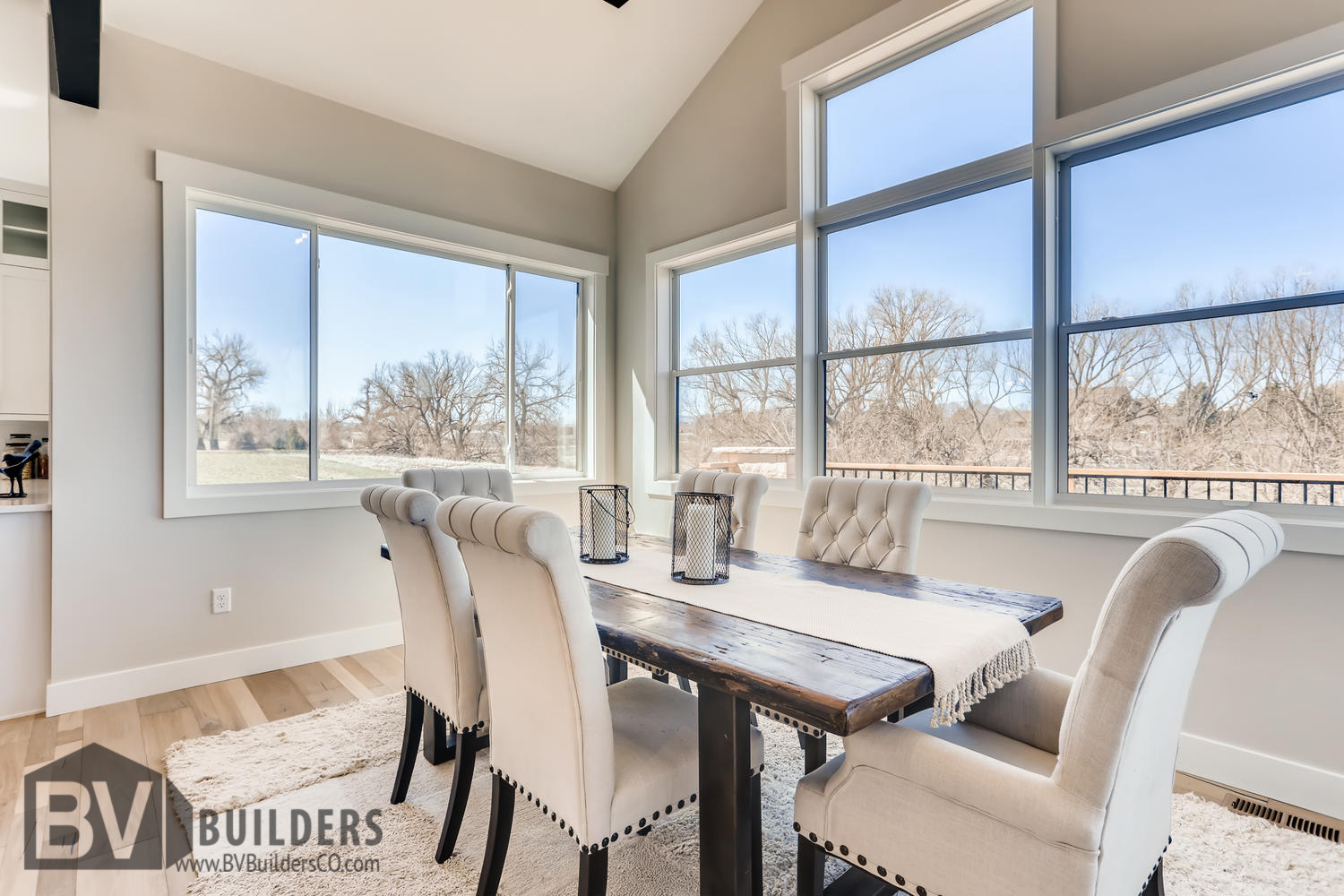 Modern farmhouse dining room